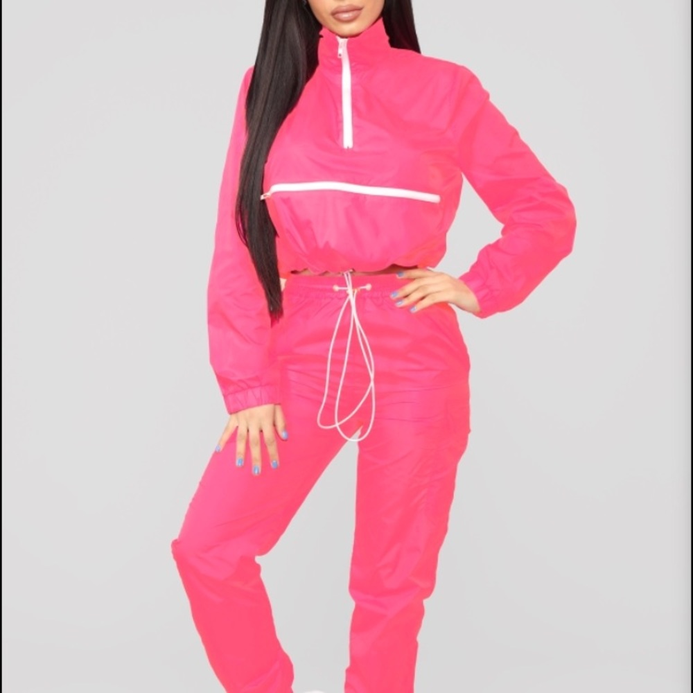 Popping pink 2 piece fashion nova set